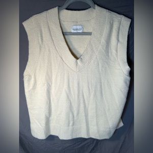 NWT Abercrombie Sweater Vest
